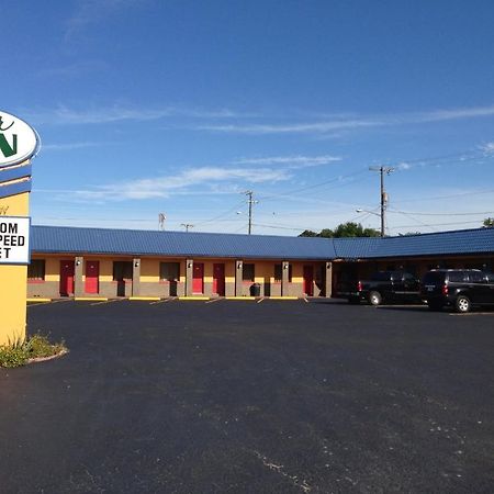كلوستون Motor Inn المظهر الخارجي الصورة